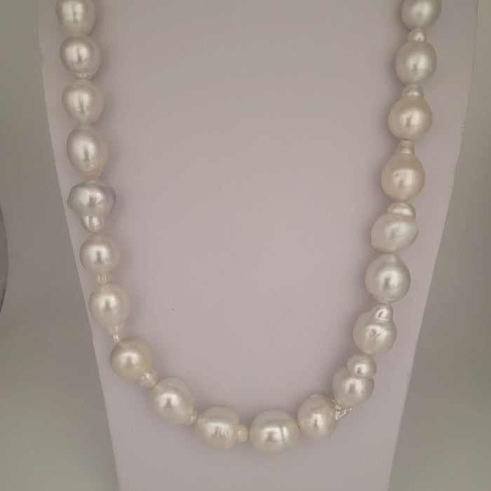 White South Sea Pearls Baroque Shape 11-13 mm 18K Gold Clasp