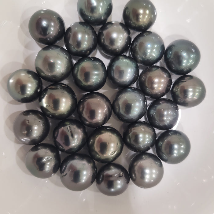 Tahiti Pearls 13-14 mm Dark Color, Very High Luster, Semi-Round